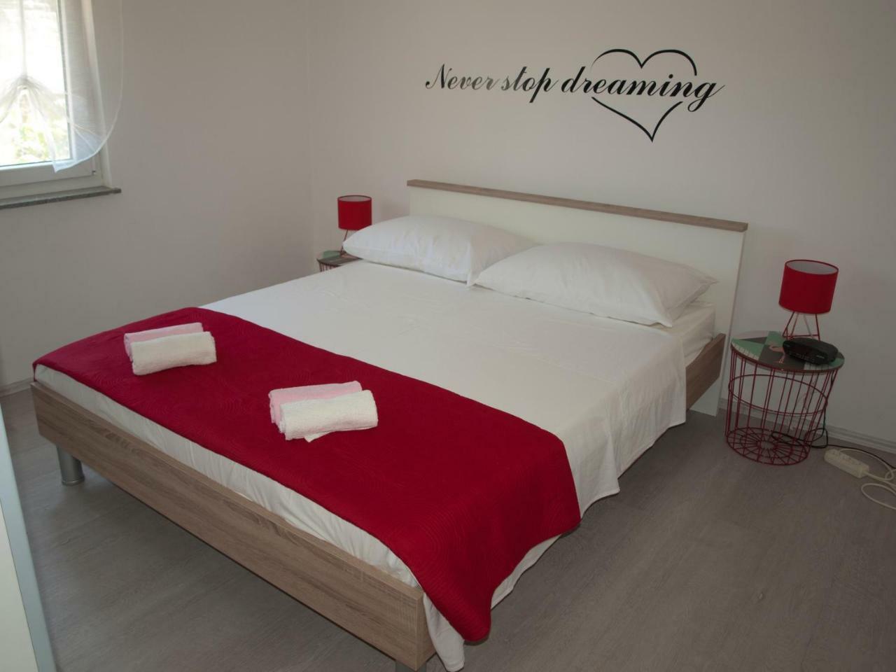 Vrh  New Apartment Ema II מראה חיצוני תמונה